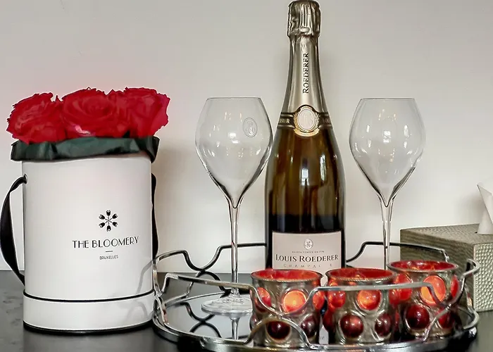 Suite De Luxe Avec Espace Salon Et Balneo A La Campagne
