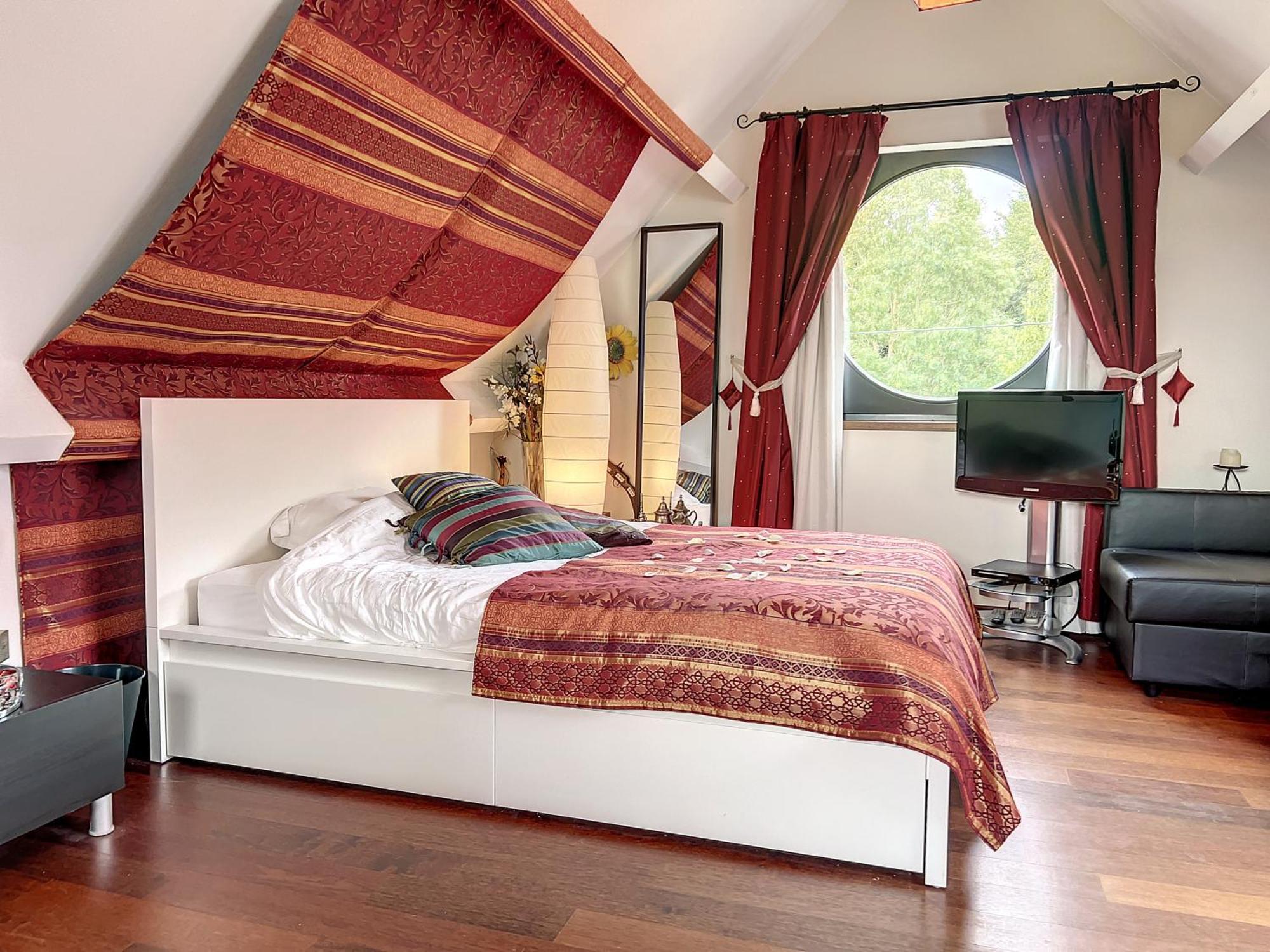 Homestay De Luxe Avec Espace Salon Et Balneo A La Campagne